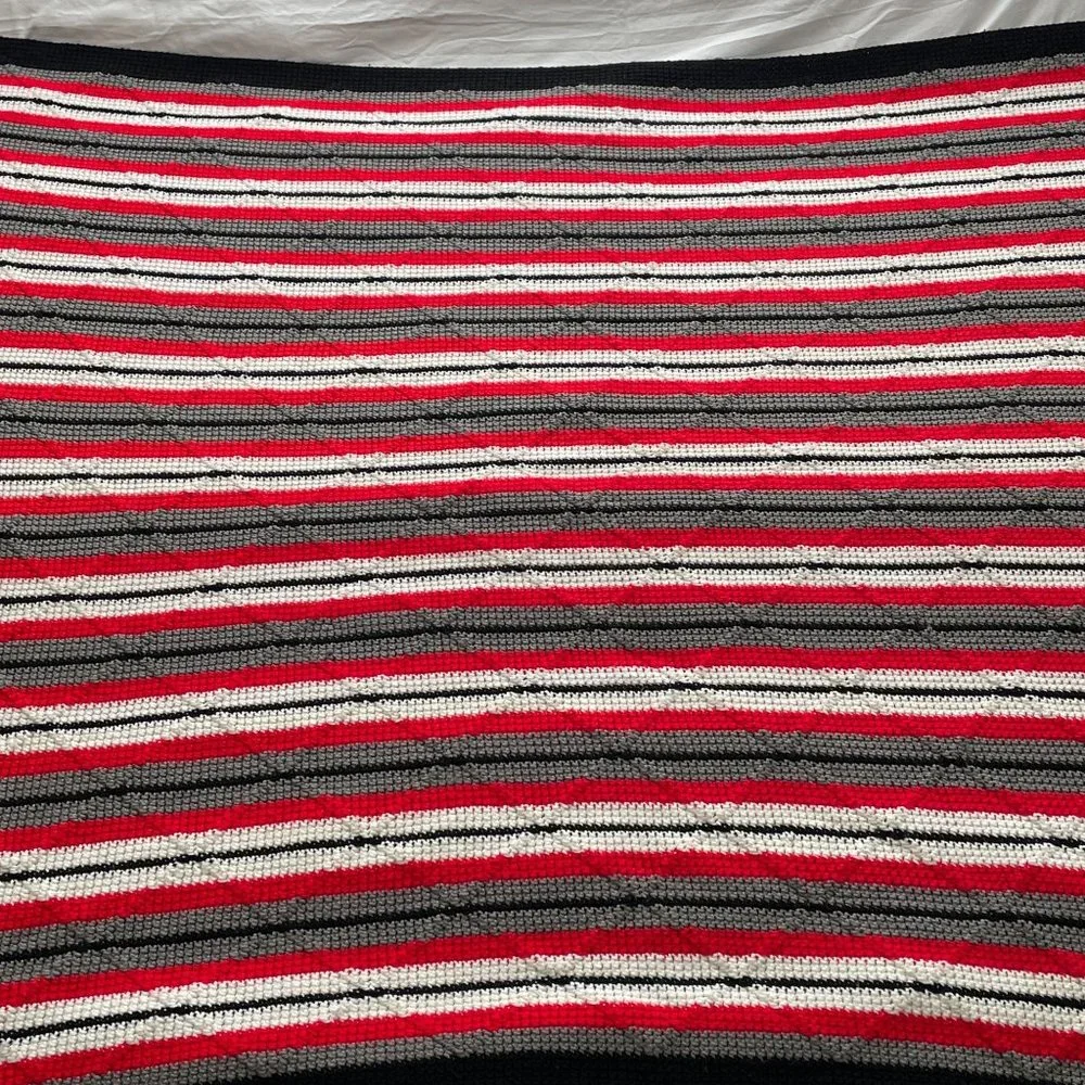 Handmade‎ Knit Crochet Afghan Throw Diamond Striped Pattern Fringe Reversible